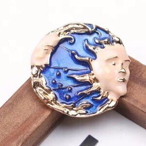 La Petite Soleil Sun Moon Brooch